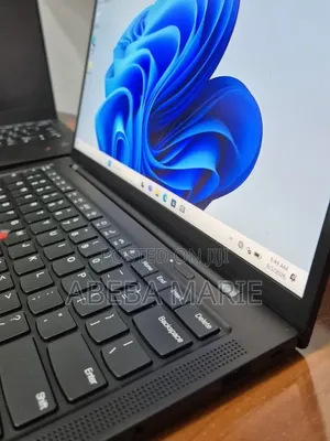 New Laptop Lenovo ThinkPad X1 Carbon 16GB Intel Core i5 SSD 512GB