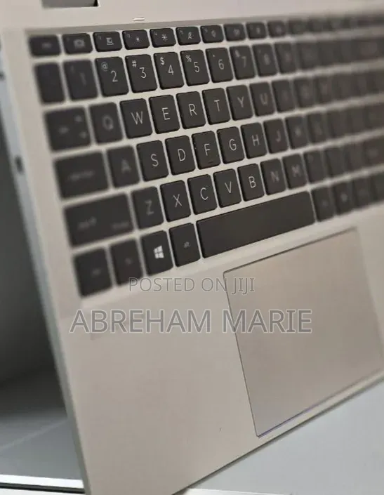 New Laptop HP EliteBook 1040 G8 16GB Intel Core i7 SSD 512GB