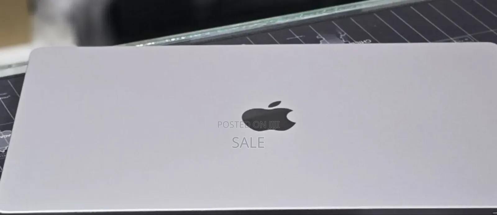 New Laptop Apple MacBook Pro 2023 M2 16GB Apple M2 SSD 512GB