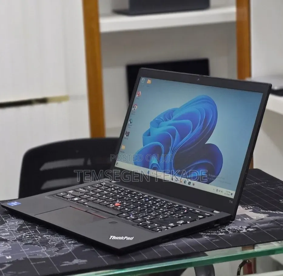 New Laptop Lenovo ThinkPad T14 16GB Intel Core i7 SSD 512GB