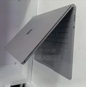 New Laptop Microsoft Surface Book 2 16GB Intel Core i7 SSD 512GB