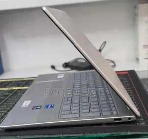 New Laptop HP 16GB Intel Core i7 SSD 1T