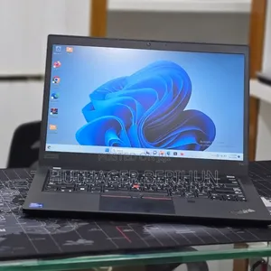 New Laptop Lenovo ThinkPad T14 16GB Intel Core i7 SSD 512GB