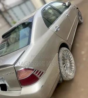 Toyota Corolla 2007 Gold