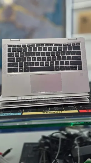 New Laptop HP EliteBook 830 G8 32GB Intel Core i7 SSD 512GB