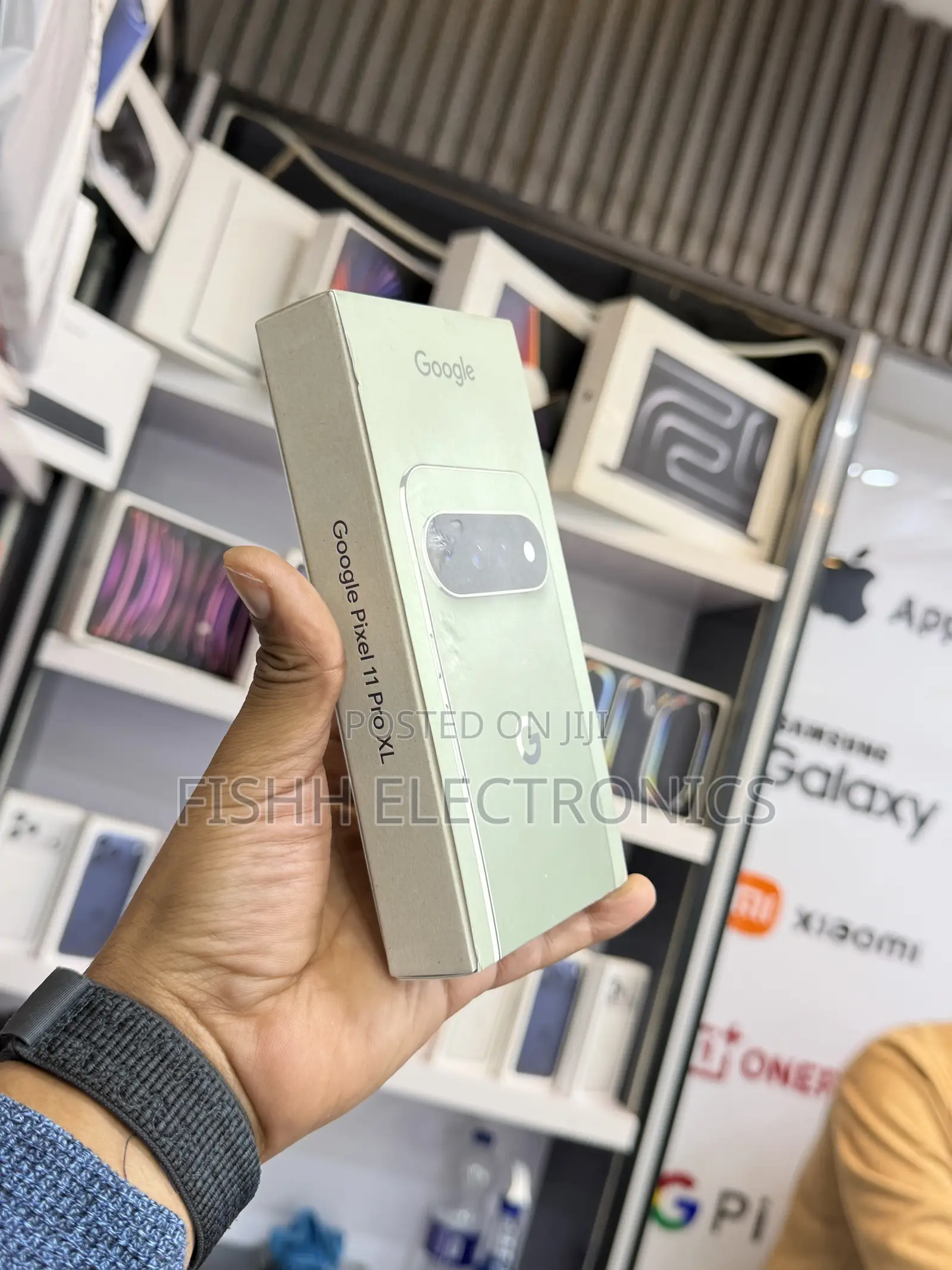 New Google Pixel 11 Pro XL 256 GB Green