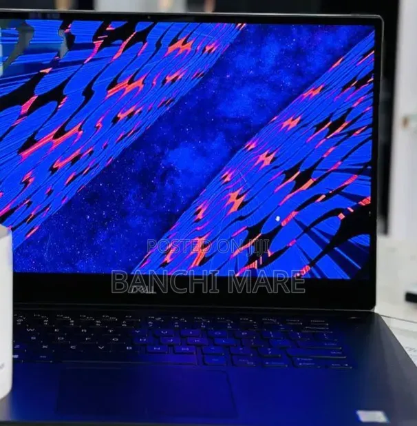 New Laptop Dell XPS 15 16GB Intel Core i7 SSD 512GB
