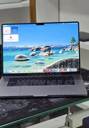 New Laptop Apple MacBook Pro 2023 M2 16GB Apple M2 SSD 512GB
