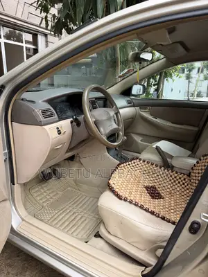 Toyota Corolla 2003 Gold