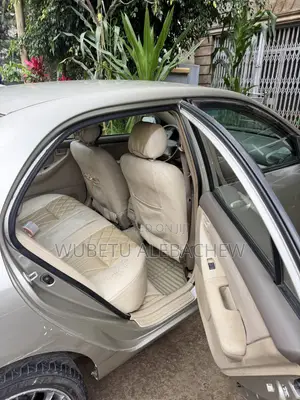 Toyota Corolla 2003 Gold