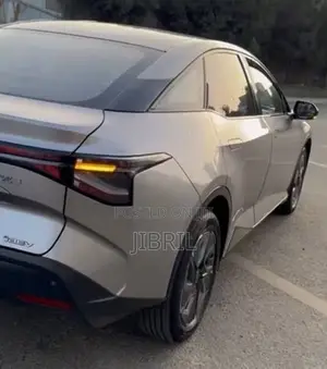 Toyota bZ3 63 kWh FWD 2023 Gray