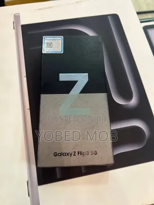 New Samsung Galaxy Z Flip 3 128 GB
