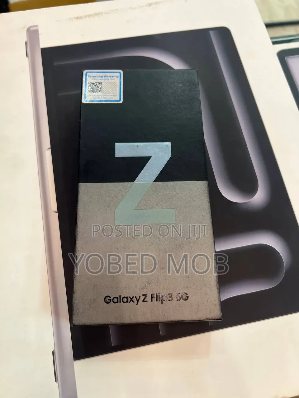 New Samsung Galaxy Z Flip 3 128 GB