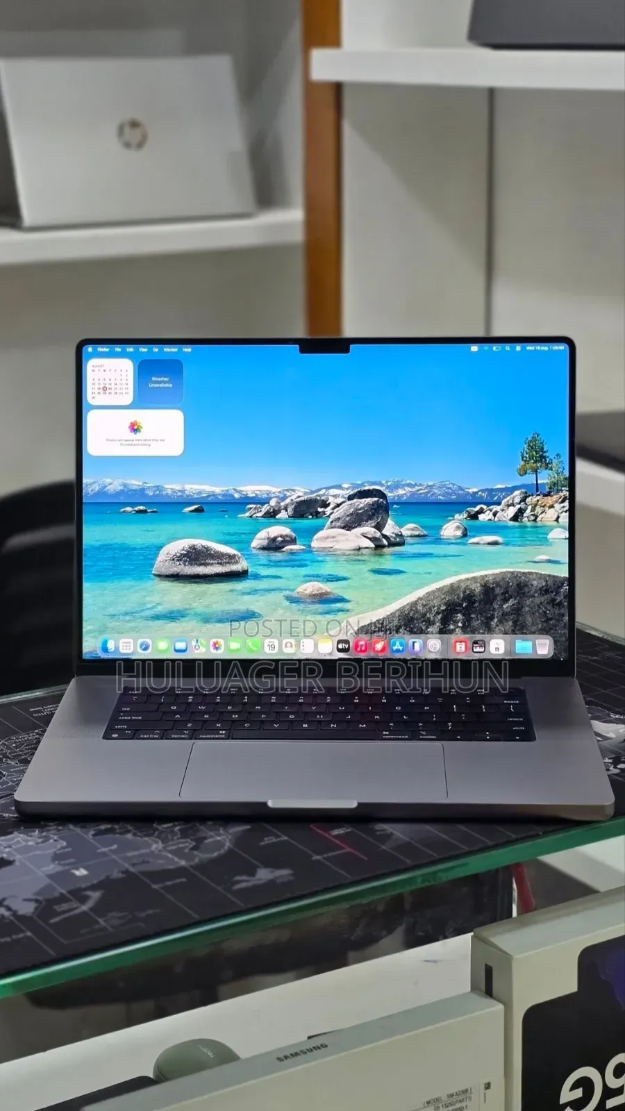 New Laptop Apple MacBook Pro 2022 M2 16GB Apple M2 SSD 512GB