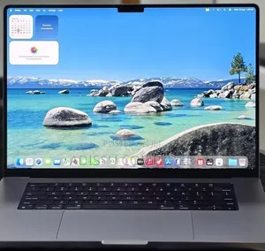 New Laptop Apple MacBook Pro 2023 M2 Pro 16GB Apple M2 SSD 512GB