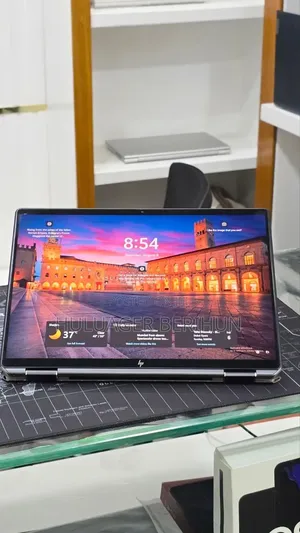 New Laptop HP Spectre X360 13t 16GB Intel Core i7 SSD 512GB