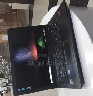 New Laptop Asus 8GB Intel Core i5 SSD 256GB