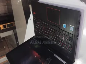 New Laptop Asus 8GB Intel Core i5 SSD 256GB