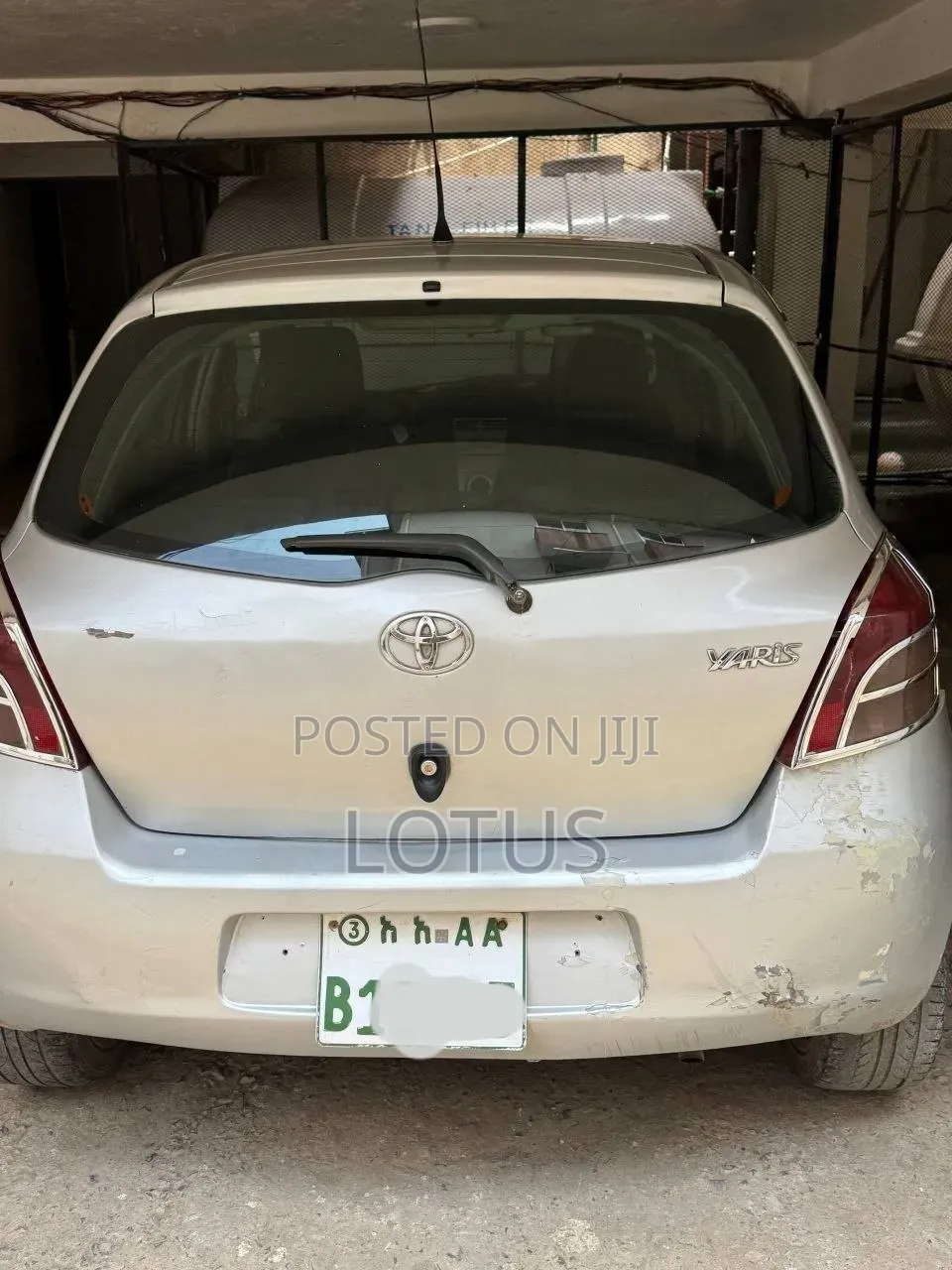 Toyota Yaris 2006 Gray