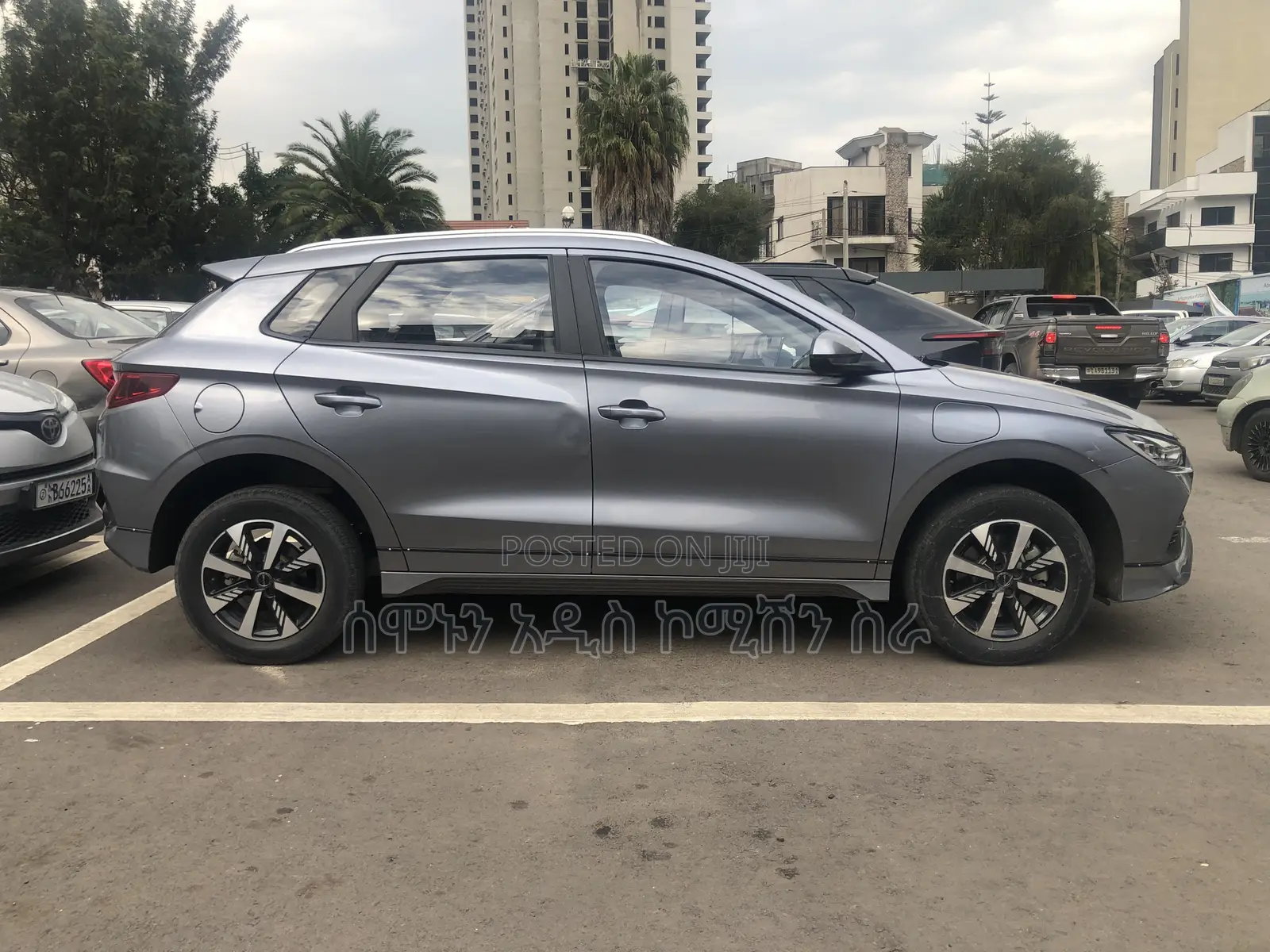 BYD E2 43 kWh 94 hp FWD 2025 Gray