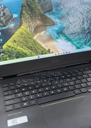 New Laptop HP Omen 16 16GB Intel Core i9 SSD 512GB