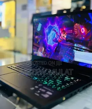 New Laptop MSI Stealth 16 AI Studio 16GB Intel Core i7 SSD 512GB