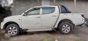 Mitsubishi L200 Double Cab 2.5 136hp 4WD 2008 White