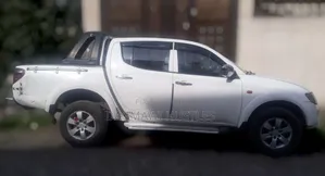 Mitsubishi L200 Double Cab 2.5 136hp 4WD 2008 White