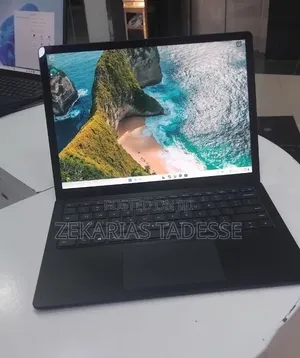 New Laptop Microsoft Surface Laptop 3 8GB Intel Core i5 SSD 256GB