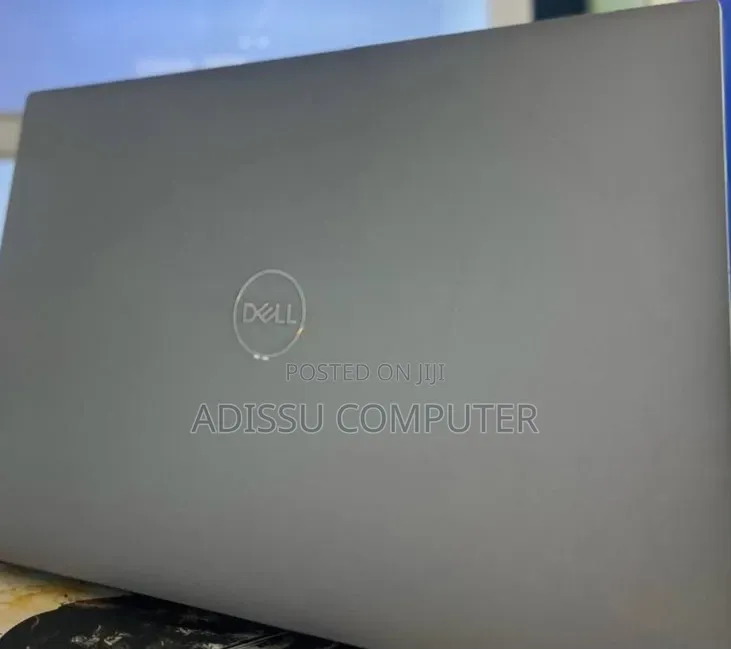 New Laptop Dell Precision 5540 16GB Intel Core i7 SSD 512GB