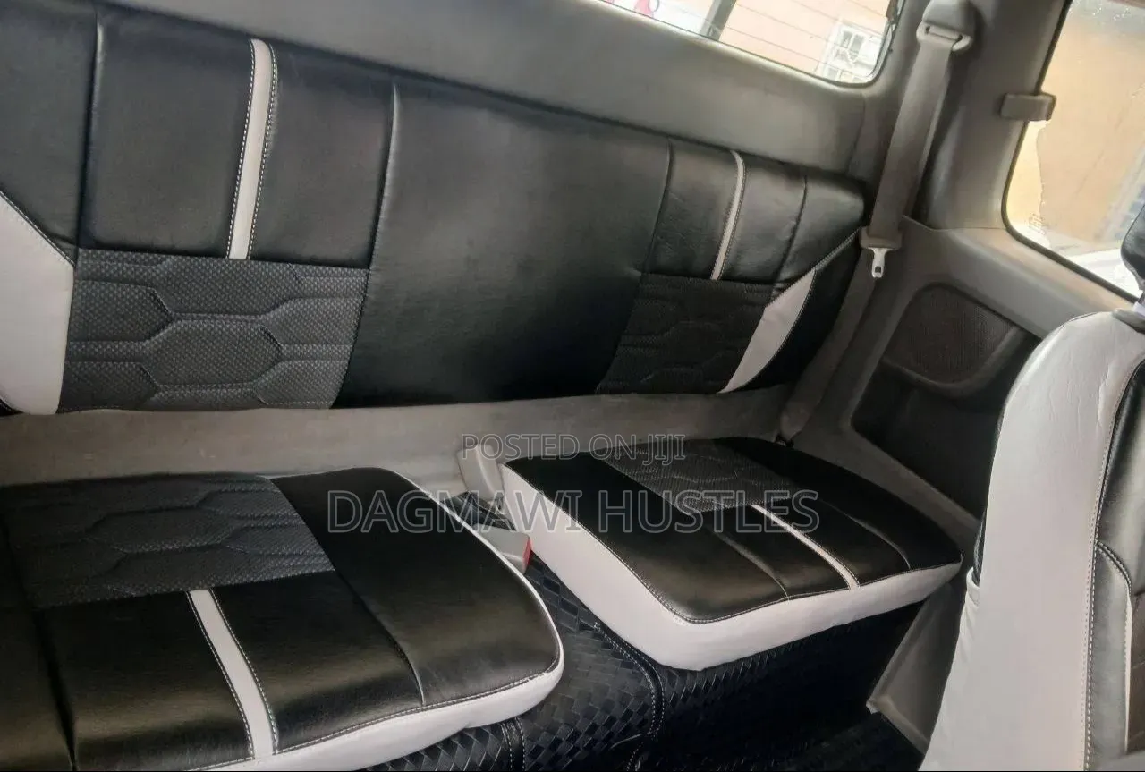 Toyota Hilux 2.5 D-4D Extra Cab 2008 Gray
