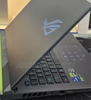 New Laptop Asus ROG Strix G15 16GB Intel Core i9 SSD 1T