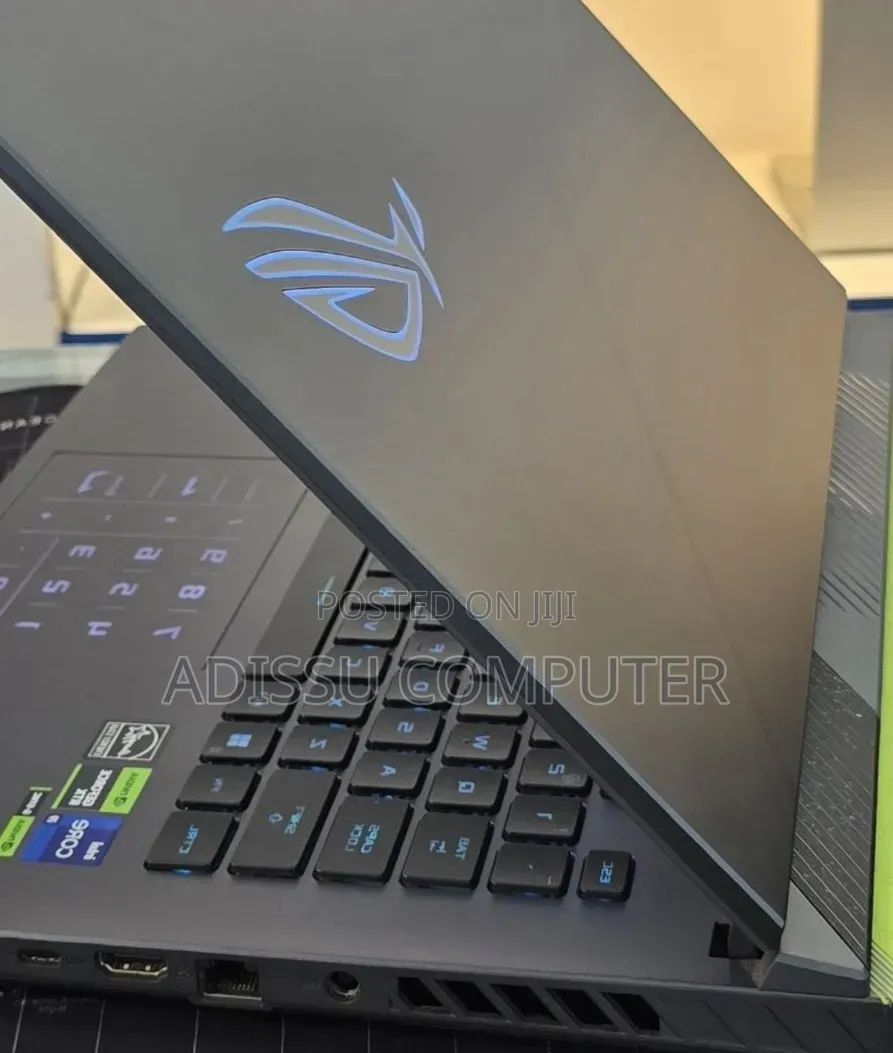 New Laptop Asus ROG Strix G15 16GB Intel Core i9 SSD 1T