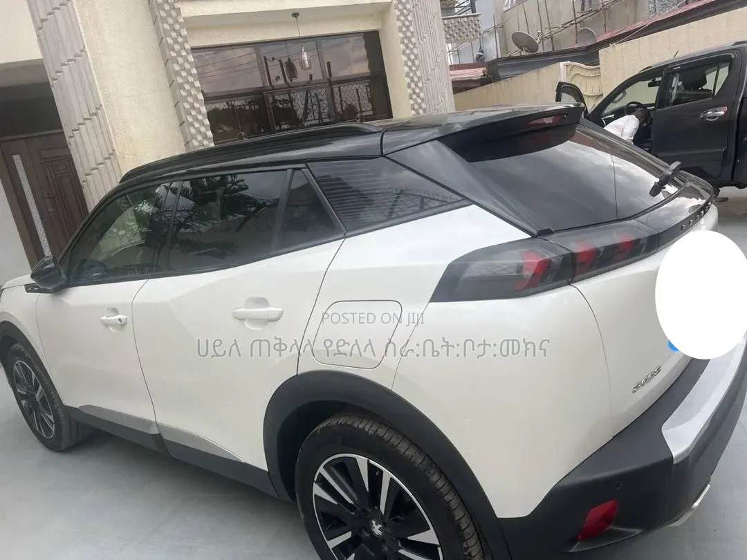 Peugeot 2008 2020 White