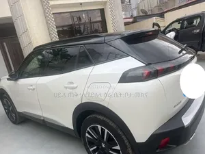 Peugeot 2008 2020 White