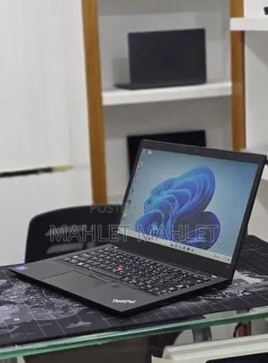 New Laptop Lenovo ThinkPad T14 16GB Intel Core i7 SSD 512GB