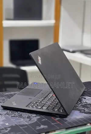 New Laptop Lenovo ThinkPad T14 16GB Intel Core i7 SSD 512GB