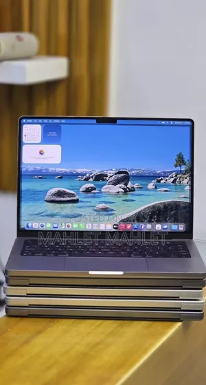 New Laptop Apple MacBook Pro 2021 M1 16GB Apple M1 Pro SSD 512GB