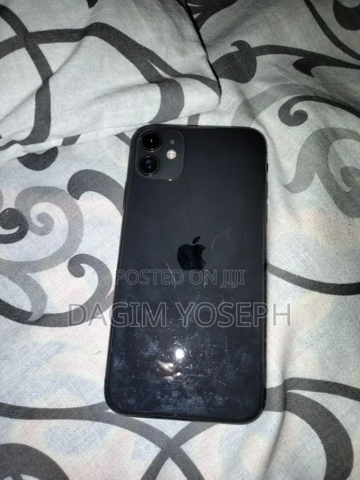 Apple iPhone 11 64 GB Black