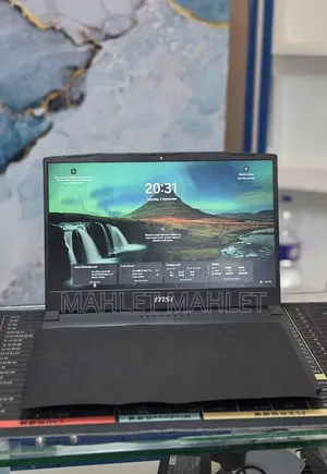 New Laptop MSI Katana 15 16GB Intel Core i7 SSD 1T
