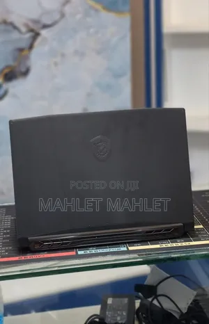 New Laptop MSI Katana 15 16GB Intel Core i7 SSD 1T