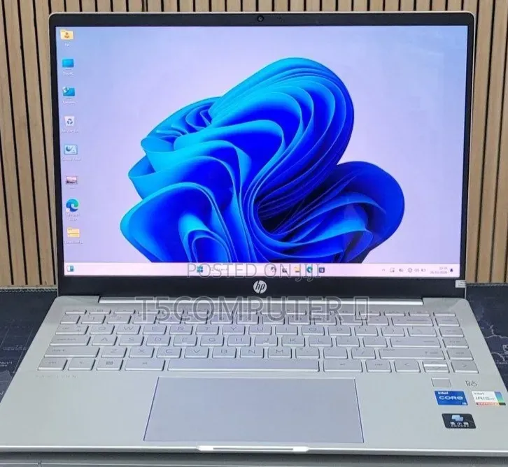 New Laptop HP Pavilion 14 16GB Intel Core i5 SSD 512GB