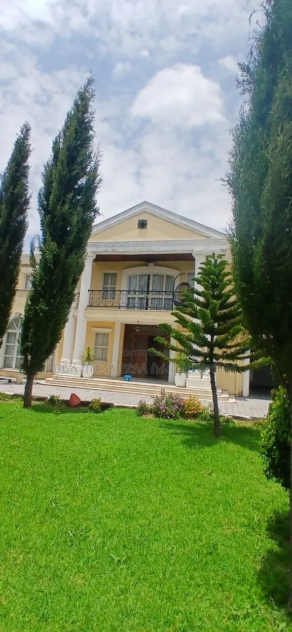 Furnished 6bdrm Townhouse/Terrace in Ccd Real State, Oromia-Finfinne
