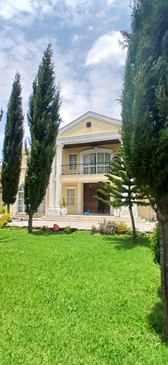 Furnished 6bdrm Townhouse/Terrace in Ccd Real State, Oromia-Finfinne