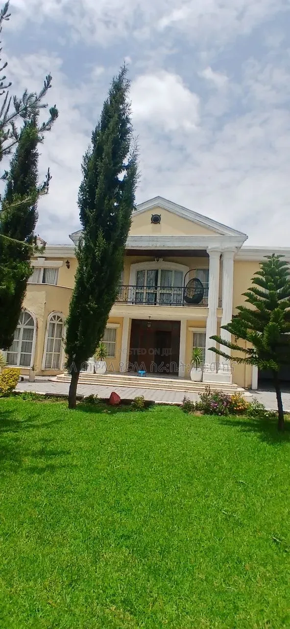 Furnished 6bdrm Townhouse/Terrace in Ccd Real State, Oromia-Finfinne