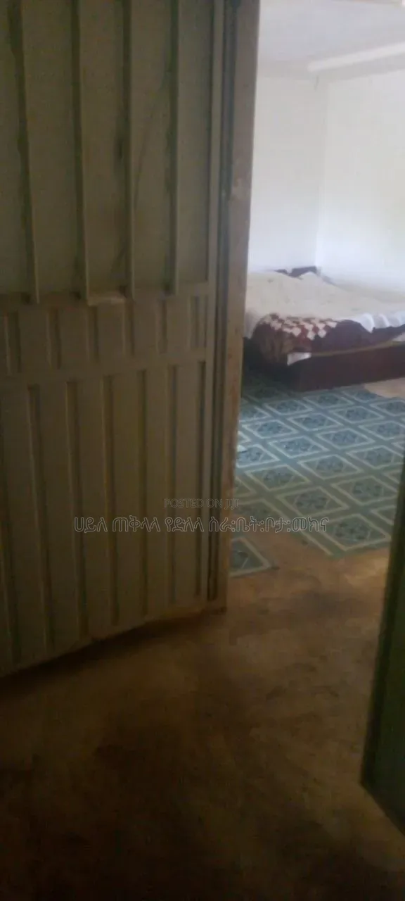 Furnished 5bdrm Villa in አለም ገና, Oromia-Finfinne for sale