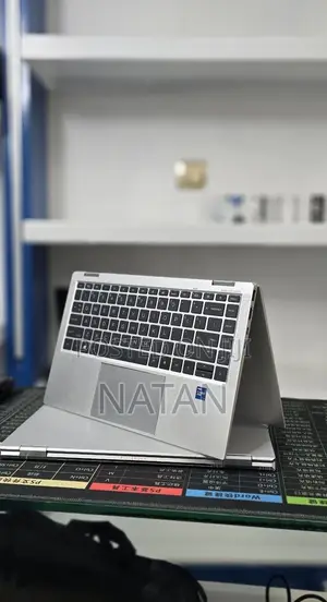 New Laptop HP EliteBook 1040 G8 16GB Intel Core i7 SSD 512GB