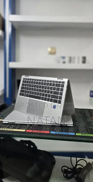 New Laptop HP EliteBook 1040 G8 16GB Intel Core i7 SSD 512GB