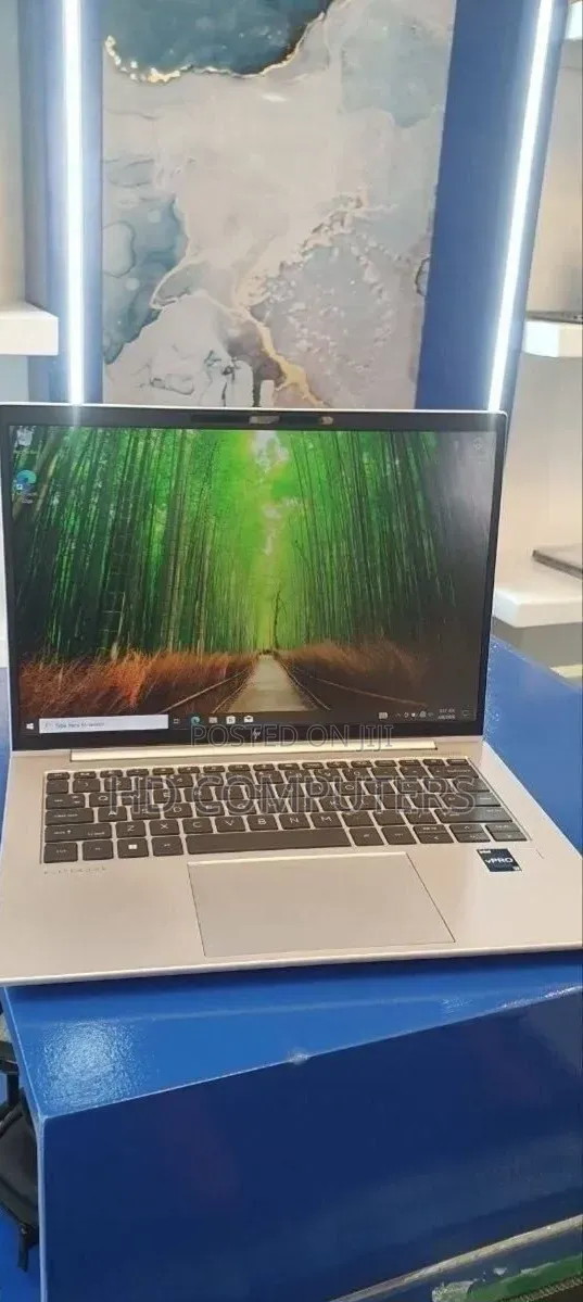 New Laptop HP EliteBook 840 G10 16GB Intel Core i7 SSD 512GB