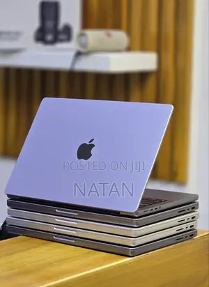 New Laptop Apple MacBook Pro 2021 M1 16GB Apple M1 Pro SSD 512GB